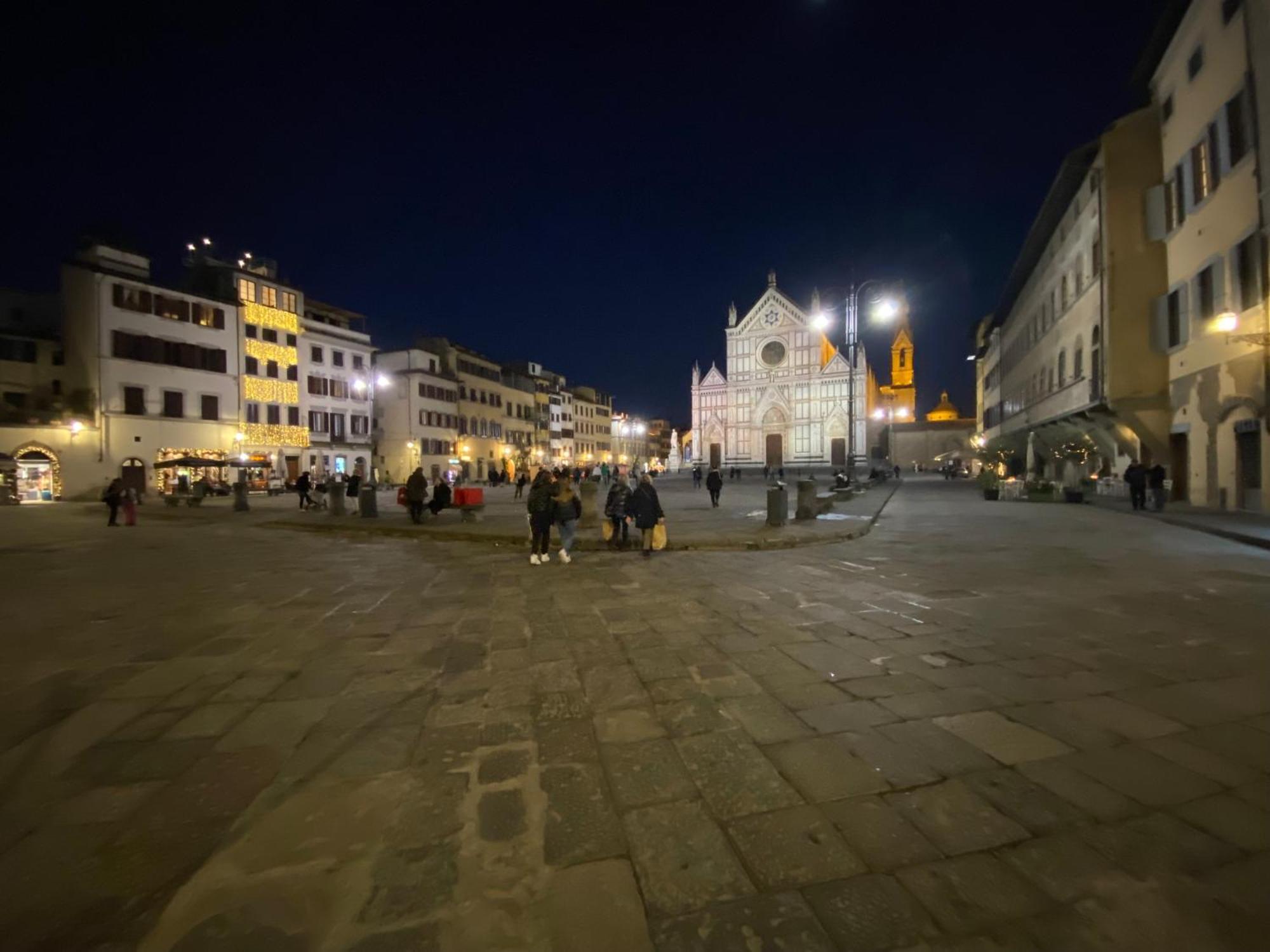 Un Bacio A Firenze Apartment Bagian luar foto