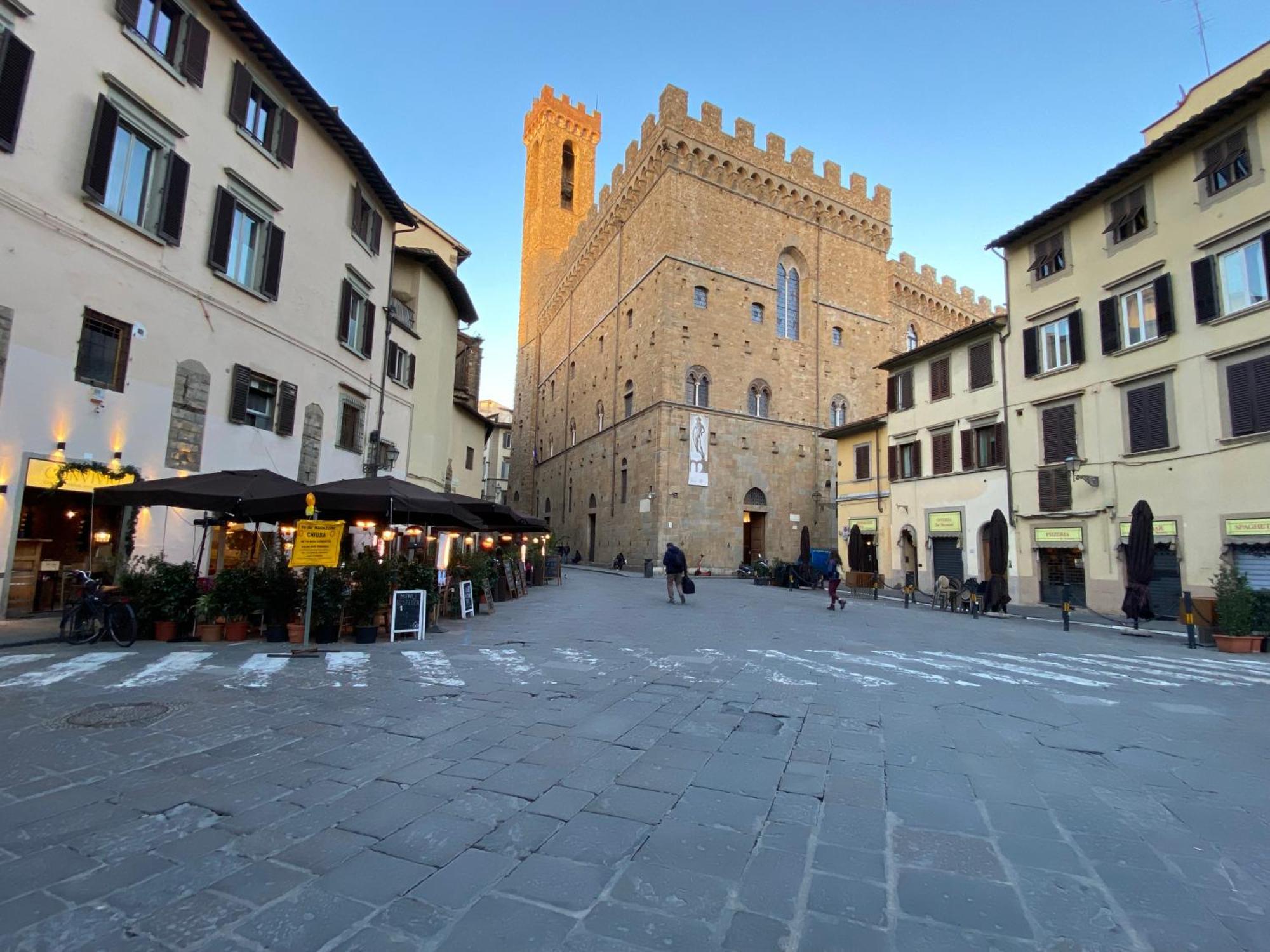 Un Bacio A Firenze Apartment Bagian luar foto