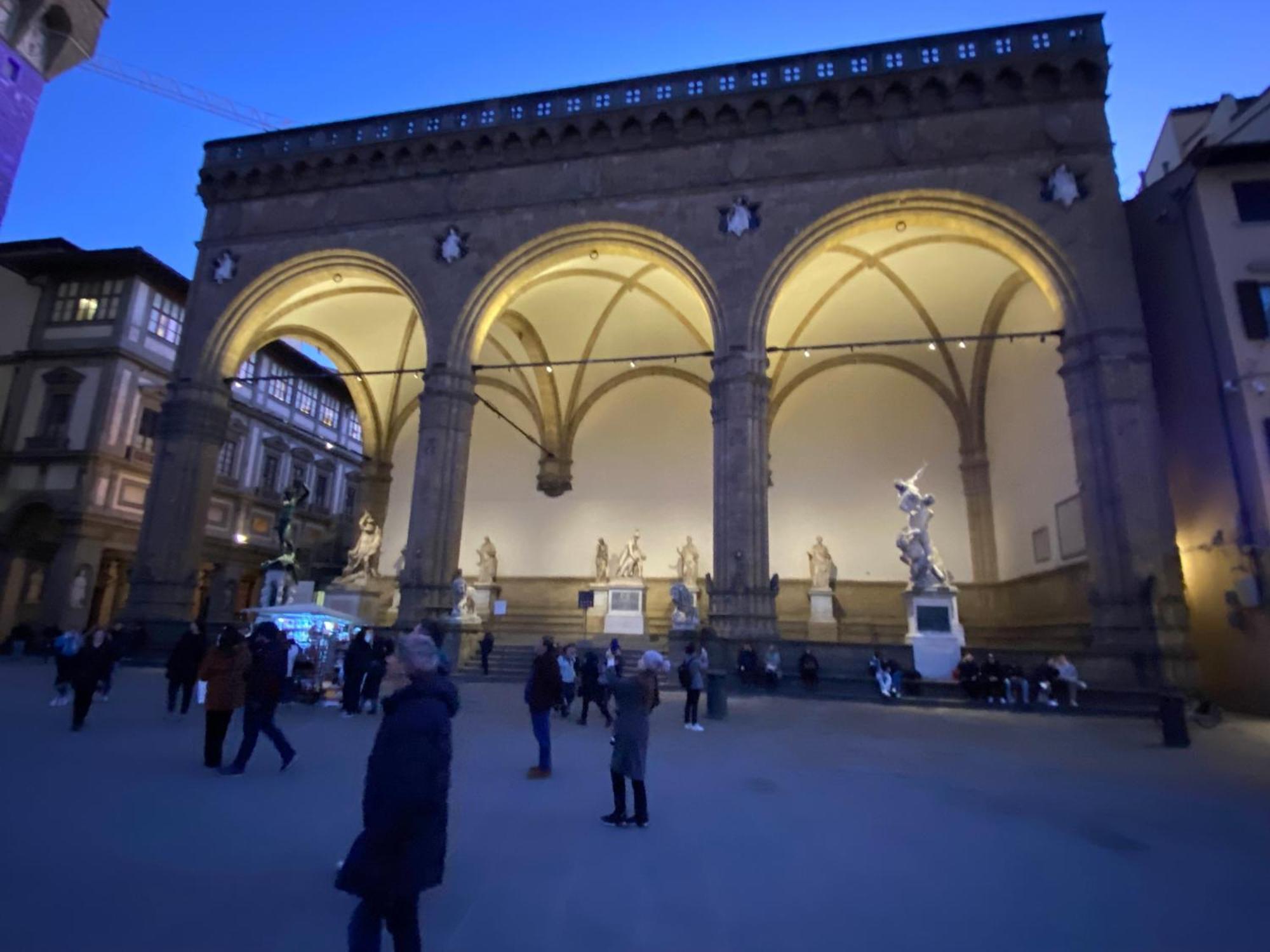 Un Bacio A Firenze Apartment Bagian luar foto