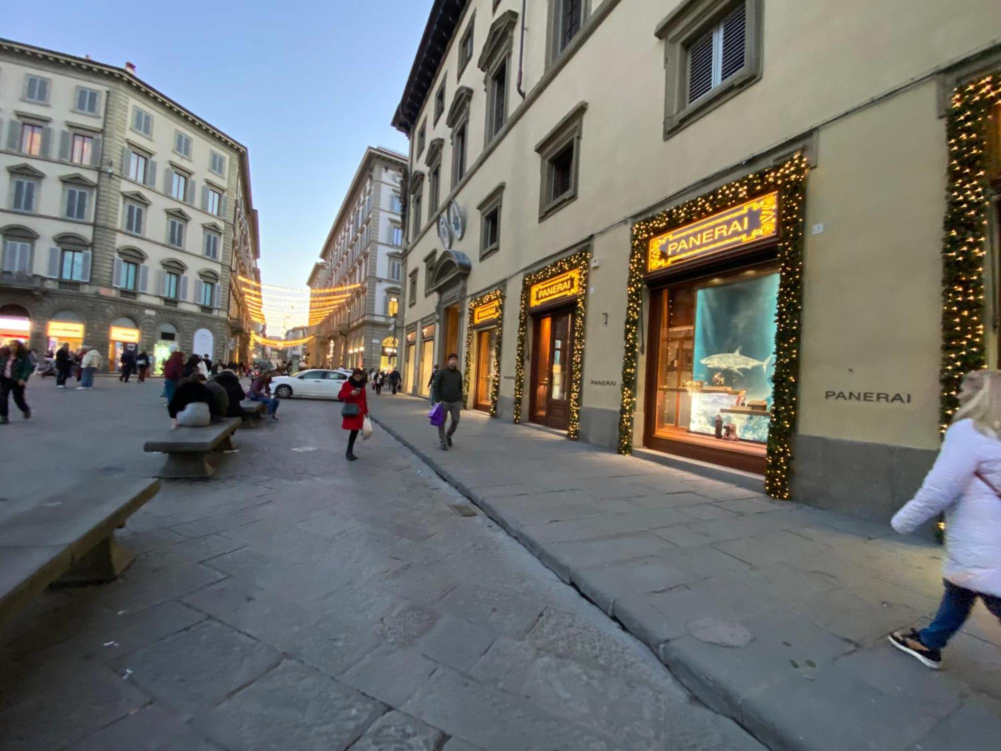 Un Bacio A Firenze Apartment Bagian luar foto