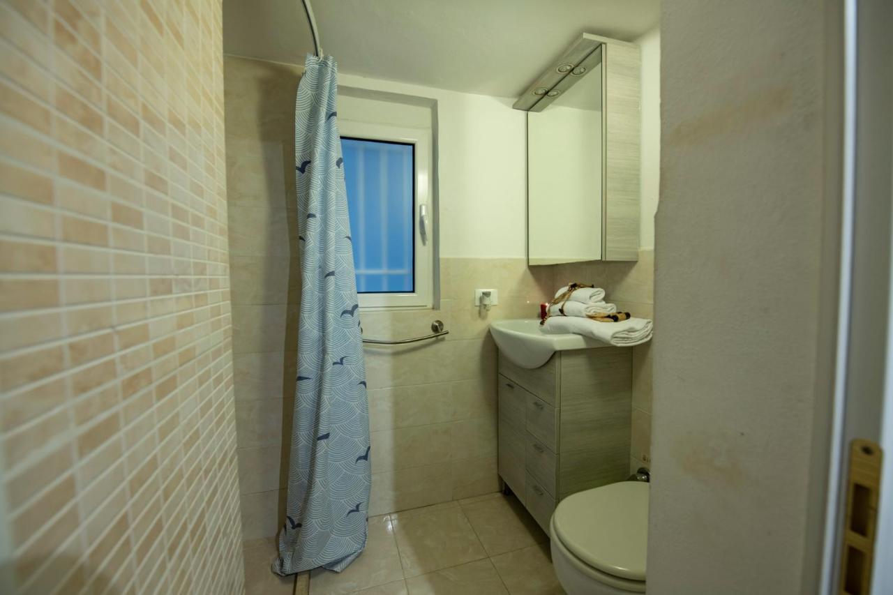 Un Bacio A Firenze Apartment Bagian luar foto
