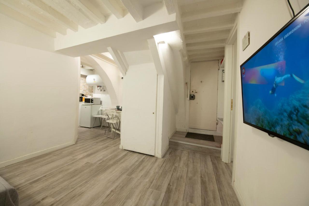 Un Bacio A Firenze Apartment Bagian luar foto